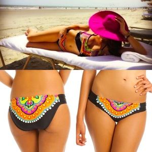 Trina Tuck | Nuevo Sol Shirred bikini bottoms | size 8 | New with tags